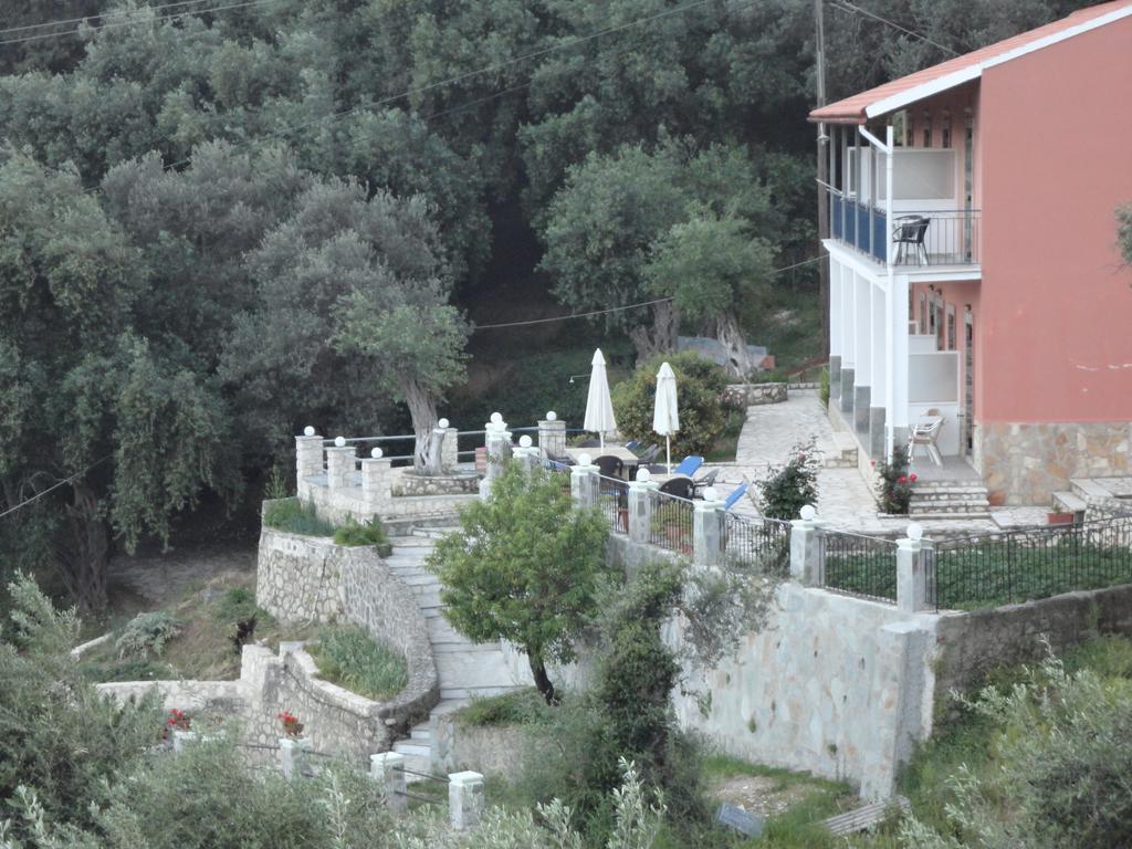 Stamatela * Paleokastritsa